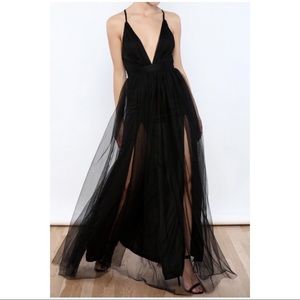 Luxxel Tulle Maxi Dress M